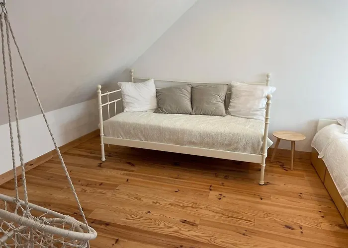 La Maison Des Souvenirs Precieux Surtainville